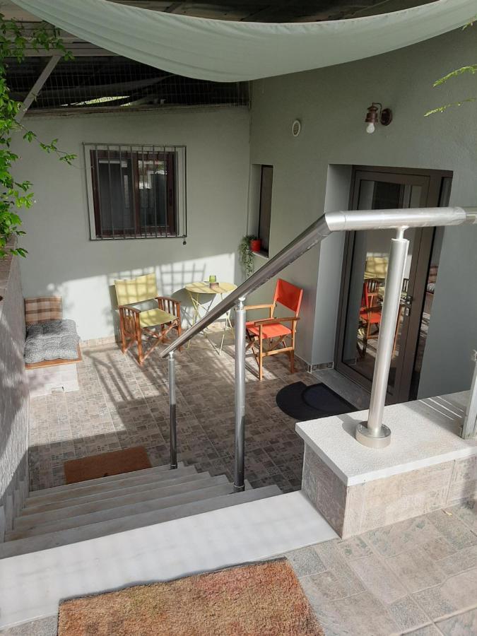 Helen'S Cozy Studio Коропион Экстерьер фото